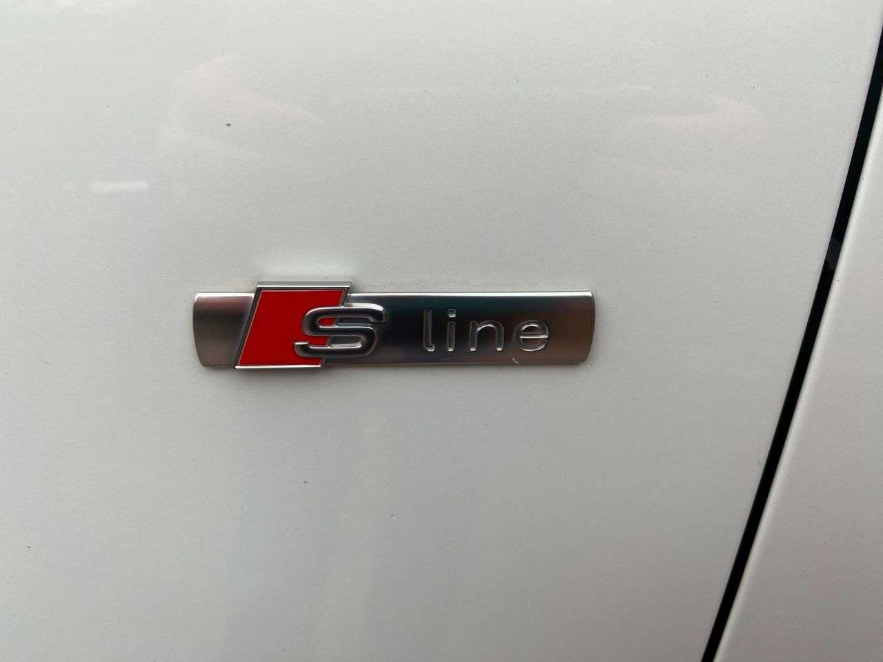 2018 AUDI Q3 2018 AUDI Q3