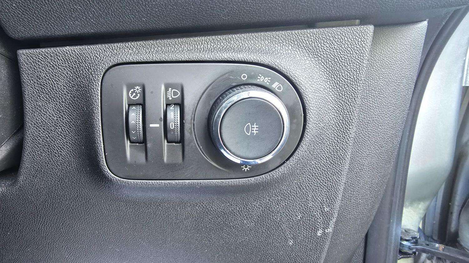 2015 VAUXHALL CORSA 2015 VAUXHALL CORSA