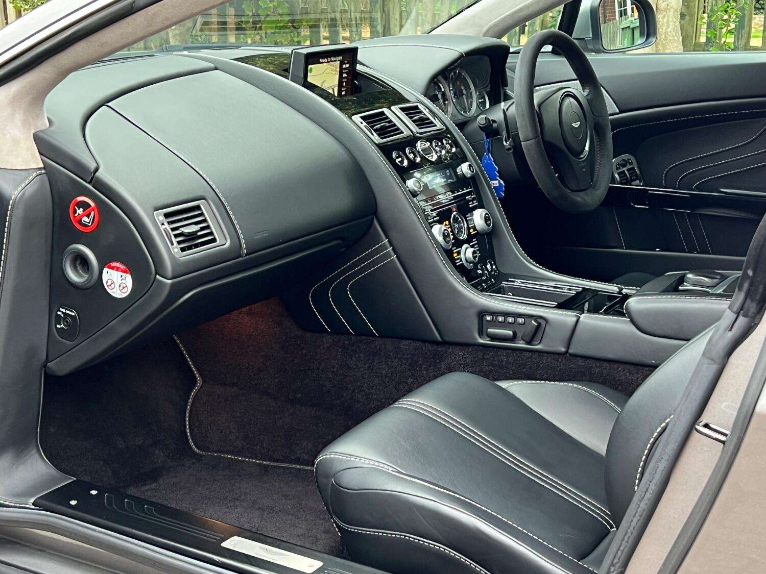 2015 ASTON MARTIN VANTAGE 2015 ASTON MARTIN VANTAGE