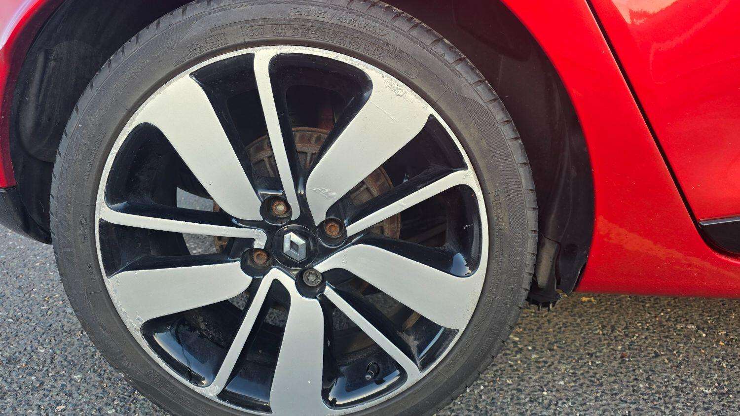 2015 RENAULT CLIO 2015 RENAULT CLIO