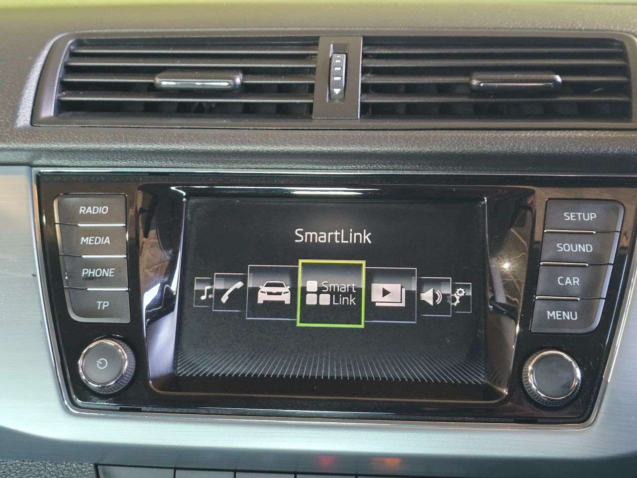 2017 SKODA FABIA 2017 SKODA FABIA