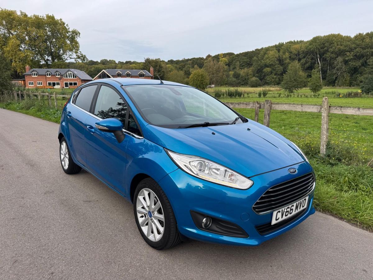 Check out this Ford Fiesta 2016 Petrol Manual
