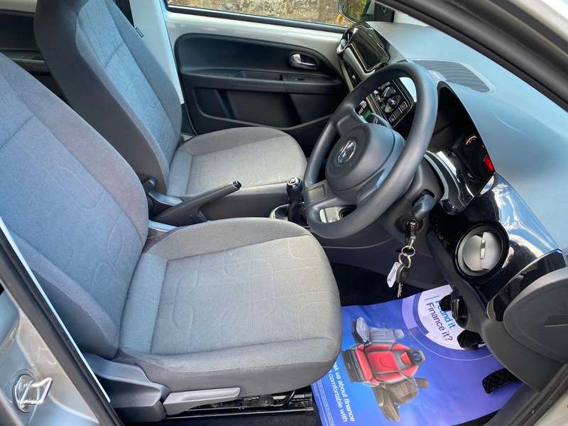 2013 VOLKSWAGEN UP 2013 VOLKSWAGEN UP