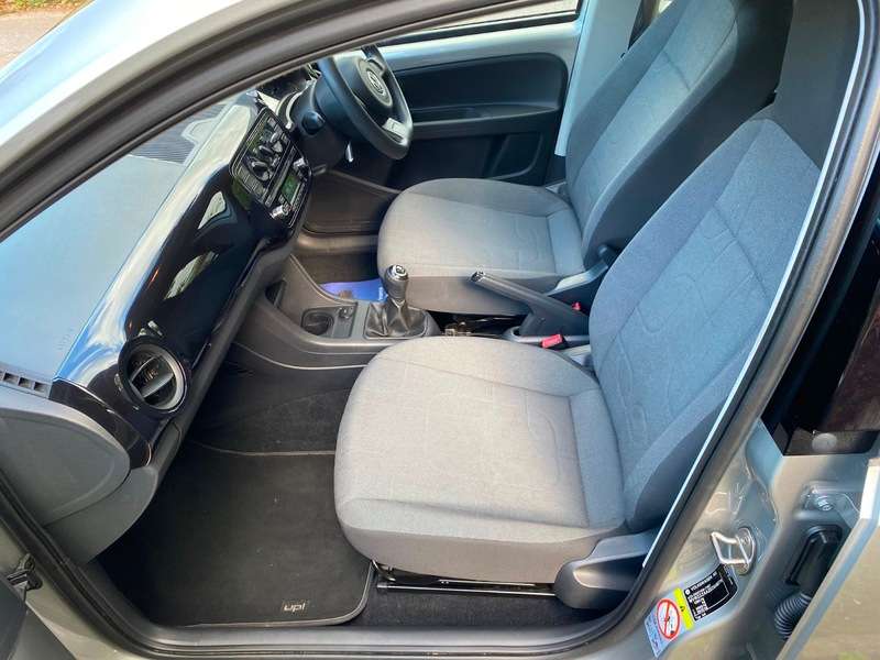 2013 VOLKSWAGEN UP 2013 VOLKSWAGEN UP
