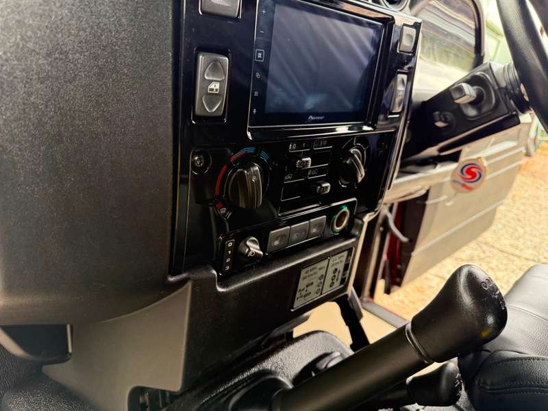 2015 LAND ROVER DEFENDER 2015 LAND ROVER DEFENDER