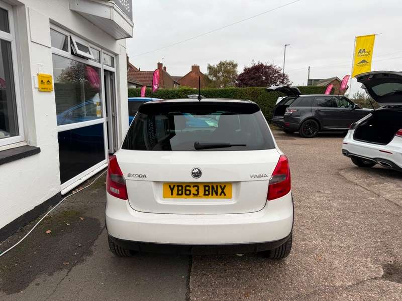 2013 SKODA FABIA 2013 SKODA FABIA