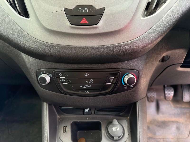 2018 FORD COURIER 2018 FORD COURIER