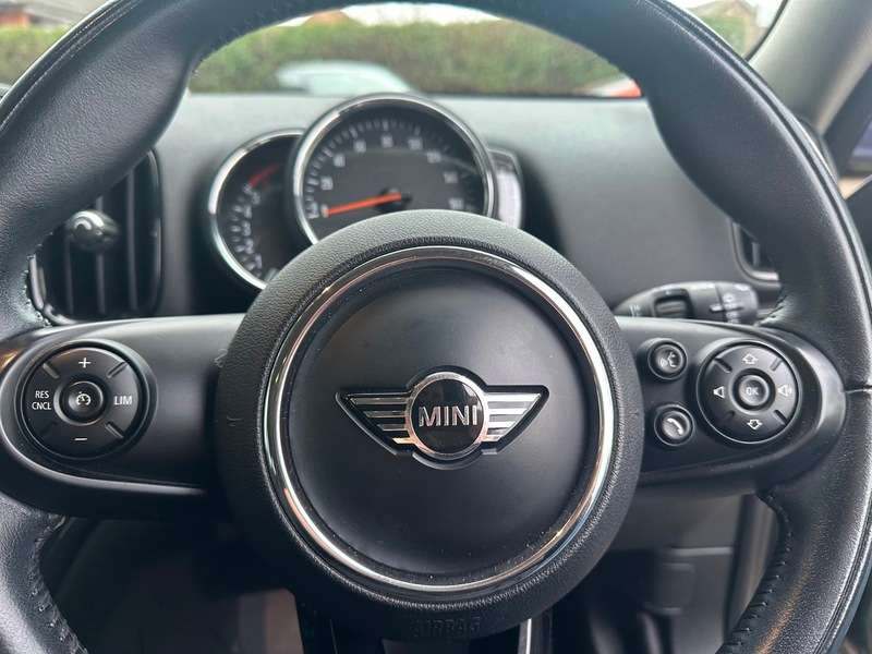 2018 MINI COUNTRYMAN 2018 MINI COUNTRYMAN