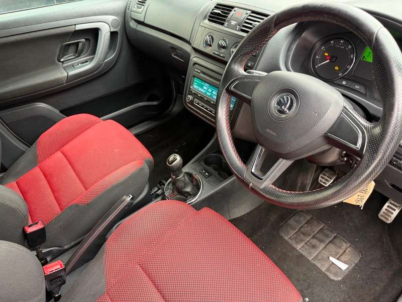 2013 SKODA FABIA 2013 SKODA FABIA