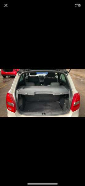 2013 SKODA FABIA 2013 SKODA FABIA