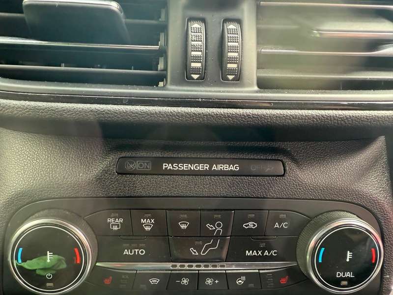 2022 FORD KUGA 2022 FORD KUGA