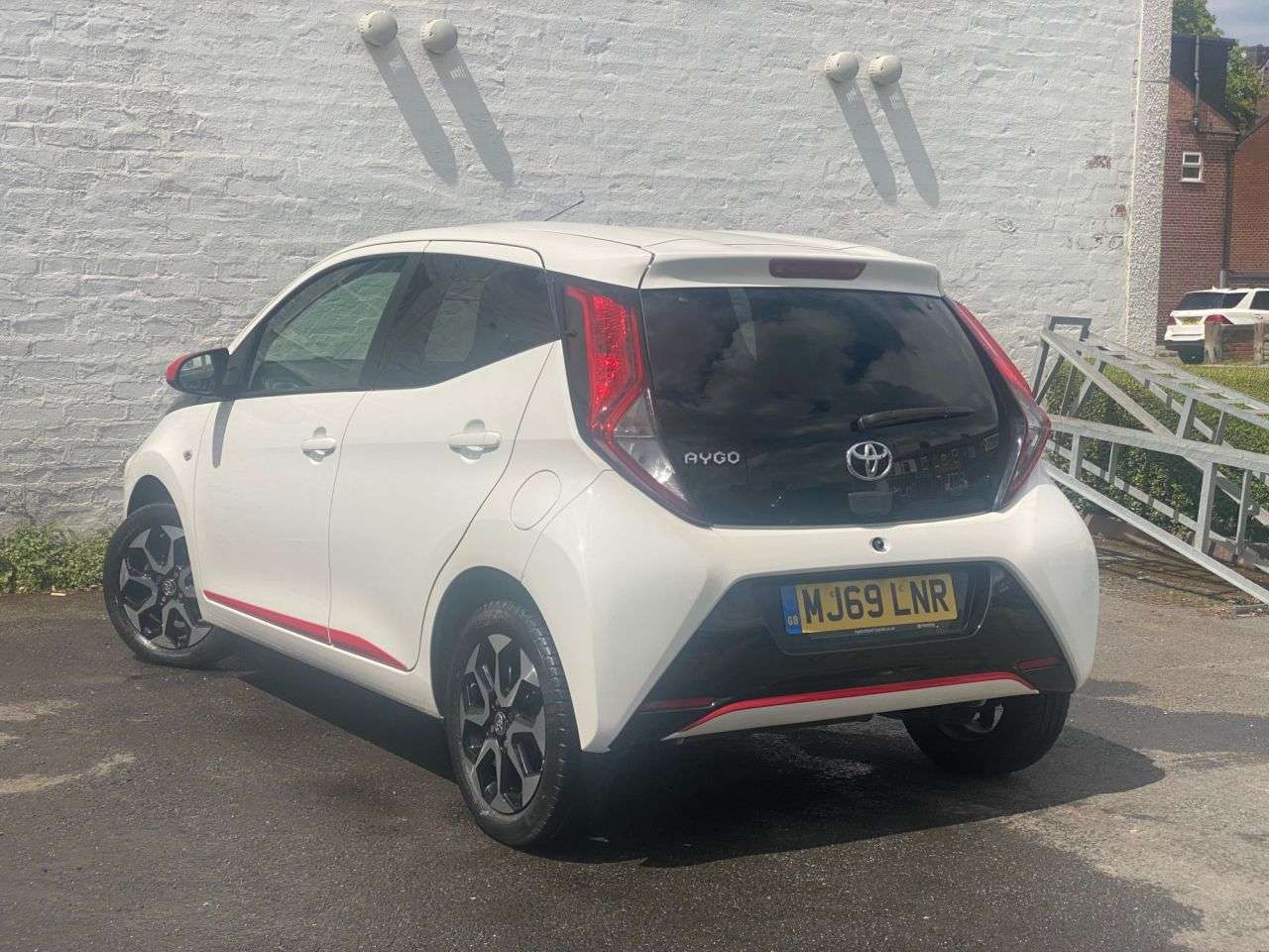 2019 TOYOTA AYGO 2019 TOYOTA AYGO
