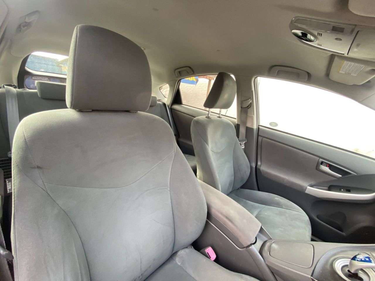 2011 TOYOTA PRIUS 2011 TOYOTA PRIUS