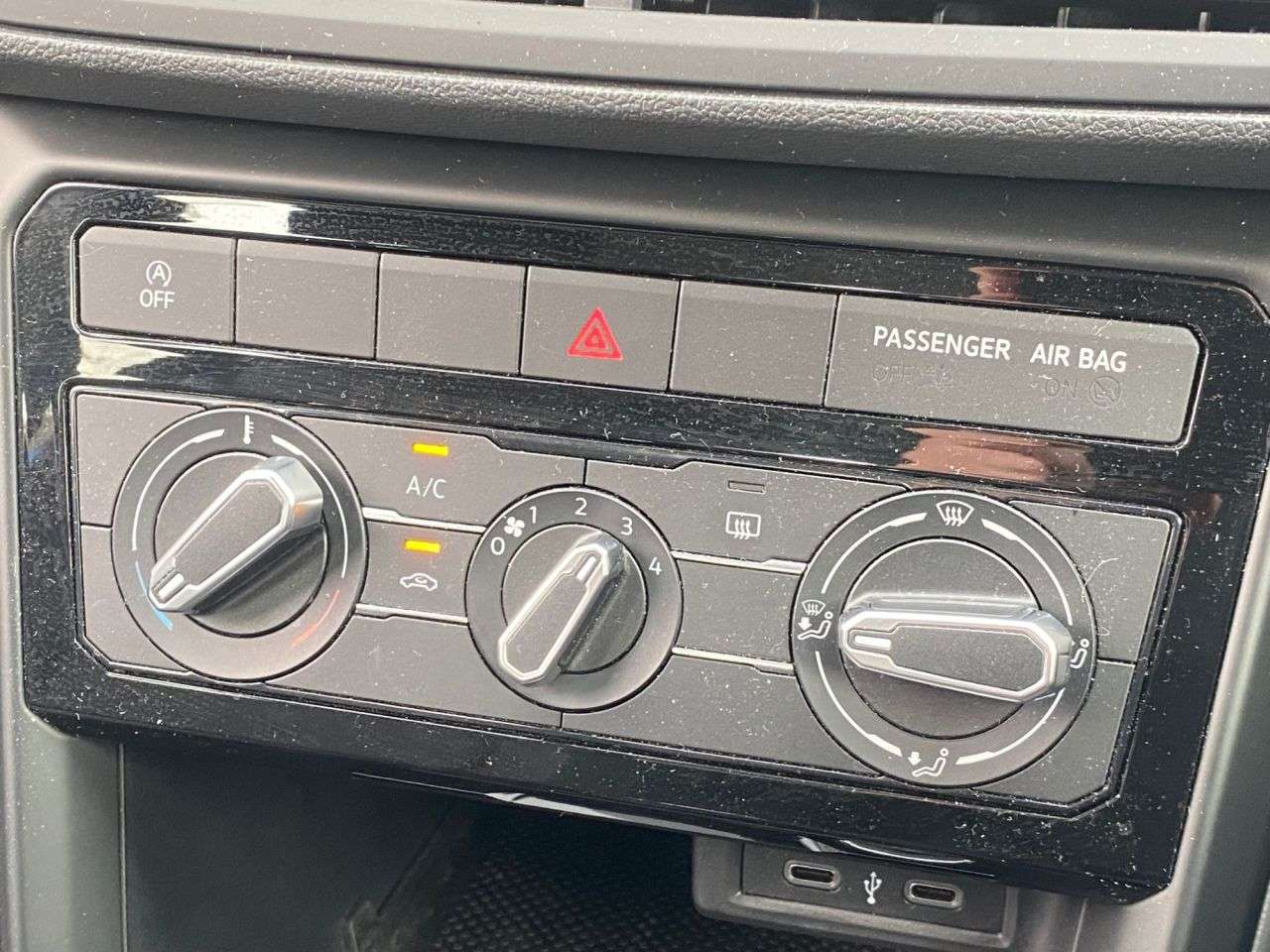 2021 VOLKSWAGEN T-CROSS 2021 VOLKSWAGEN T-CROSS