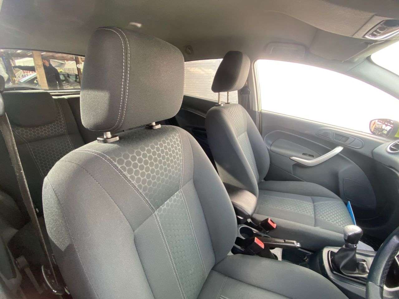 2010 FORD FIESTA 2010 FORD FIESTA