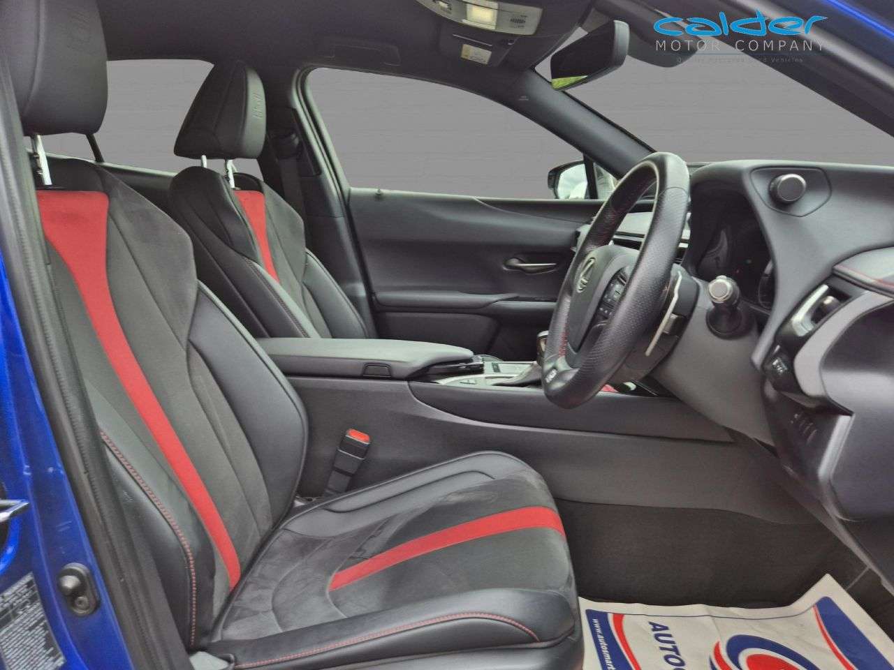 2020 LEXUS UX 2020 LEXUS UX