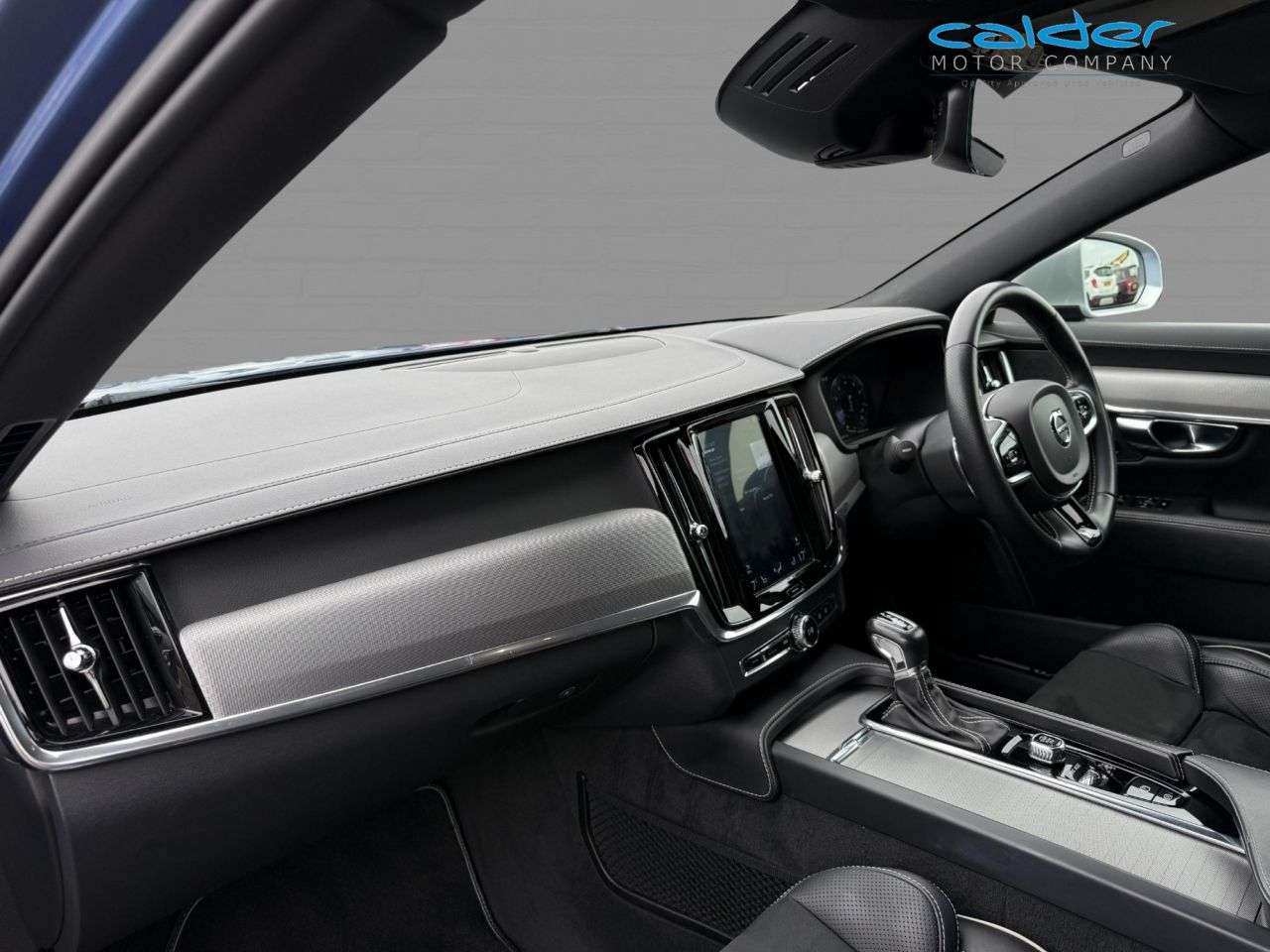 2019 VOLVO S90 2019 VOLVO S90