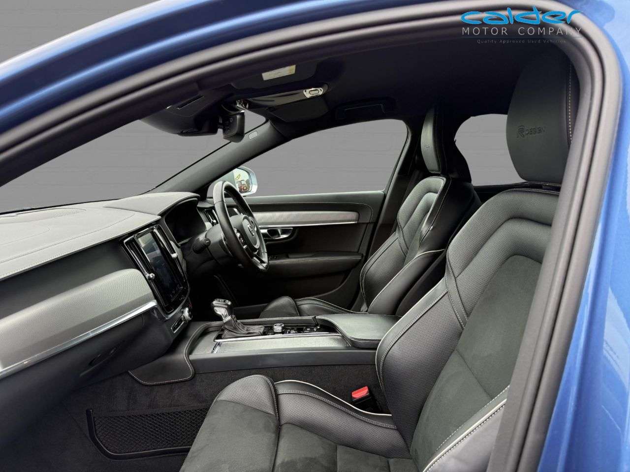 2019 VOLVO S90 2019 VOLVO S90