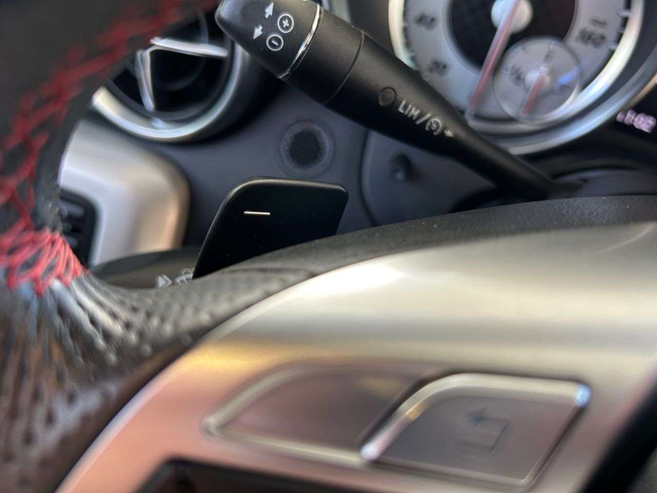 2012 MERCEDES-BENZ SLK 2012 MERCEDES-BENZ SLK