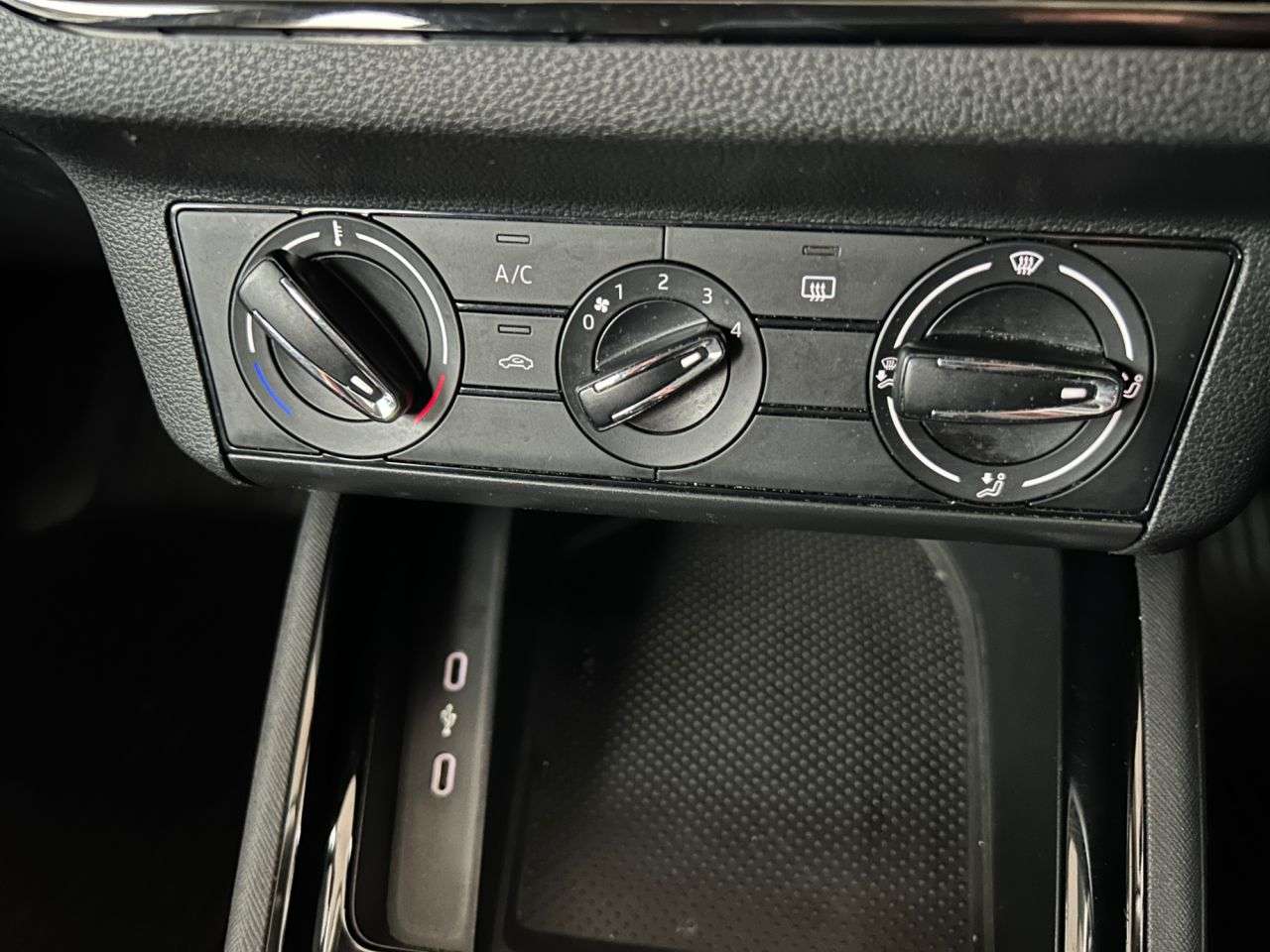 2021 SKODA KAMIQ 2021 SKODA KAMIQ