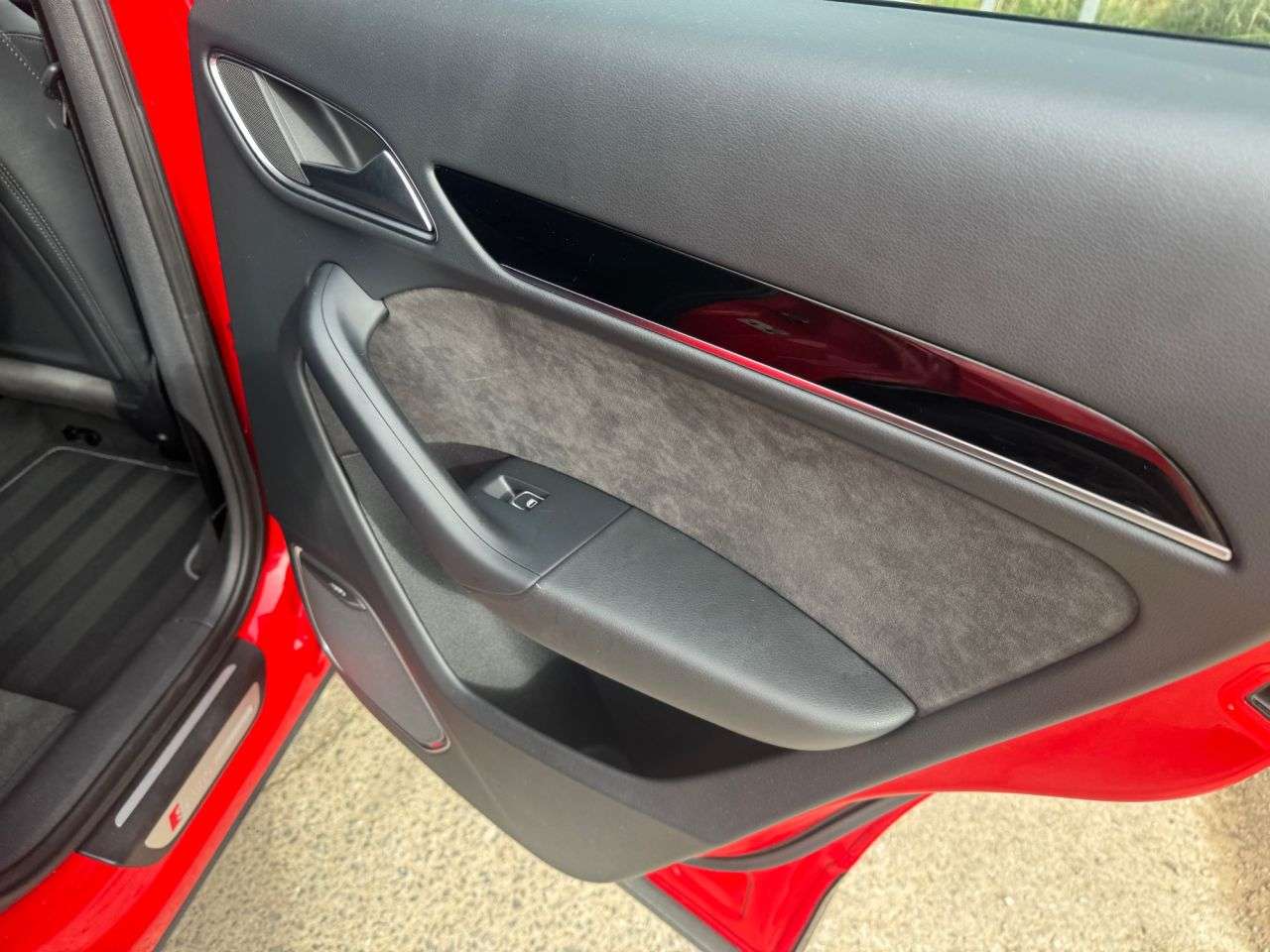 2017 AUDI Q3 2017 AUDI Q3