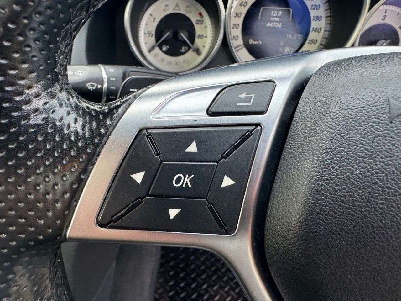 2016 MERCEDES-BENZ E-CLASS 2016 MERCEDES-BENZ E-CLASS