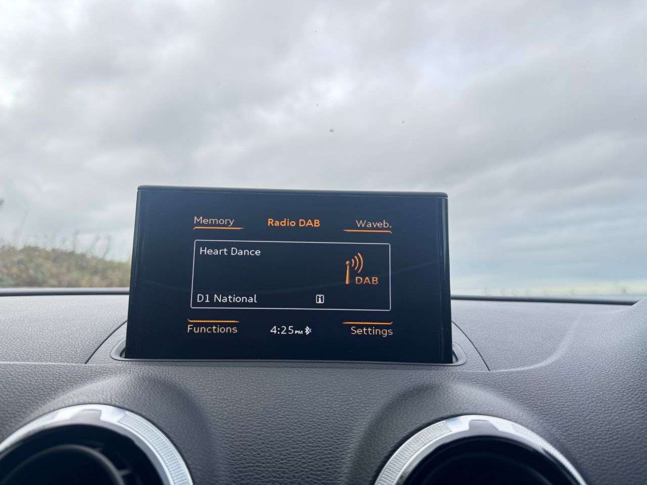 2015 AUDI A3 2015 AUDI A3