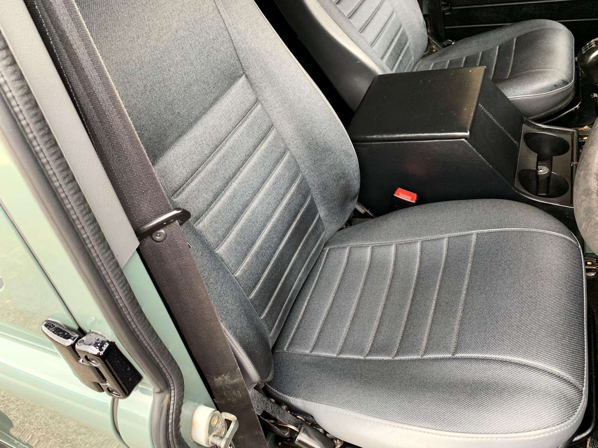 2010 LAND ROVER DEFENDER 110 2010 LAND ROVER DEFENDER 110