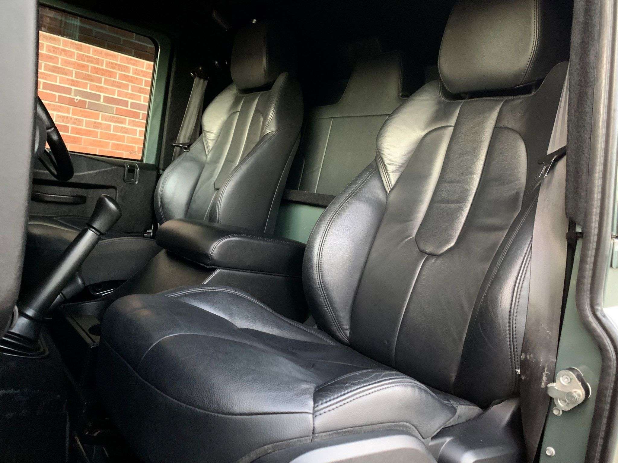 2013 LAND ROVER DEFENDER 110 2013 LAND ROVER DEFENDER 110