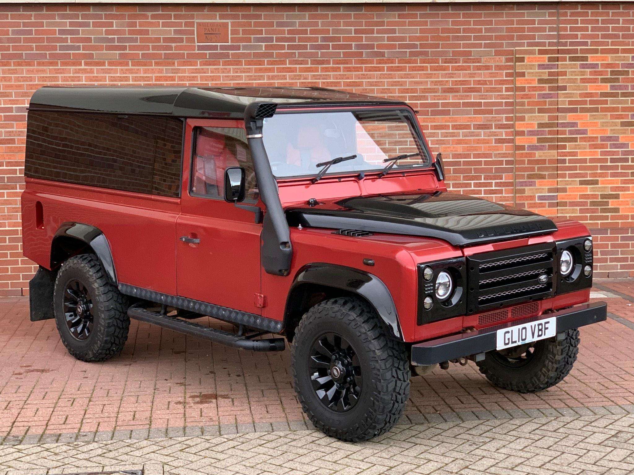 2010 LAND ROVER DEFENDER 110 2010 LAND ROVER DEFENDER 110
