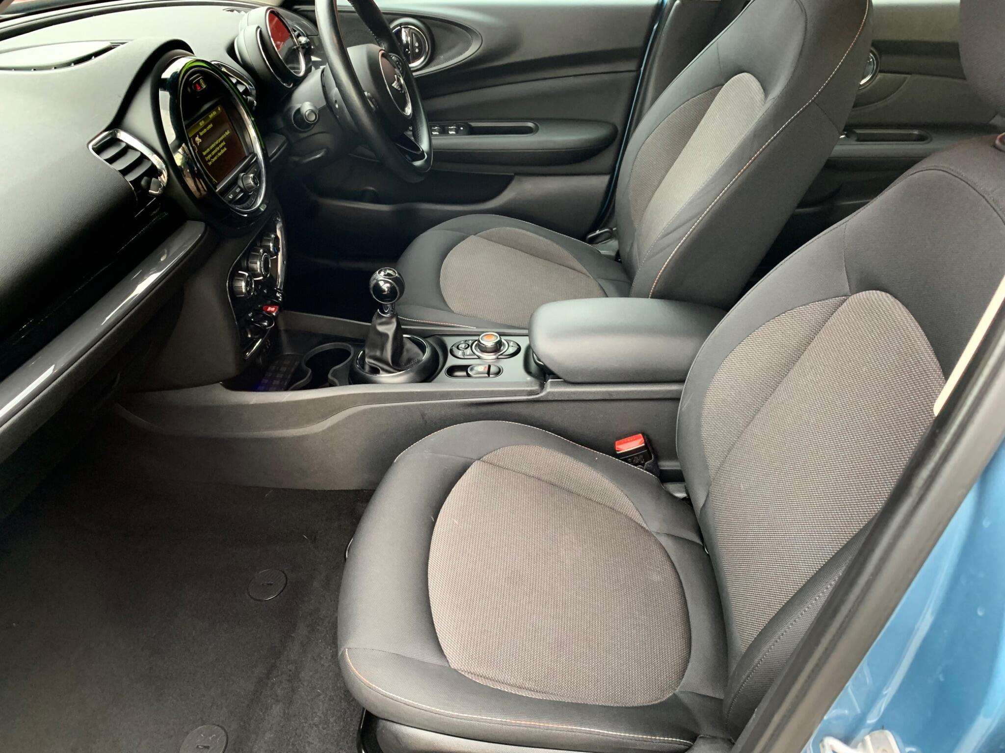 2016 MINI CLUBMAN 2016 MINI CLUBMAN