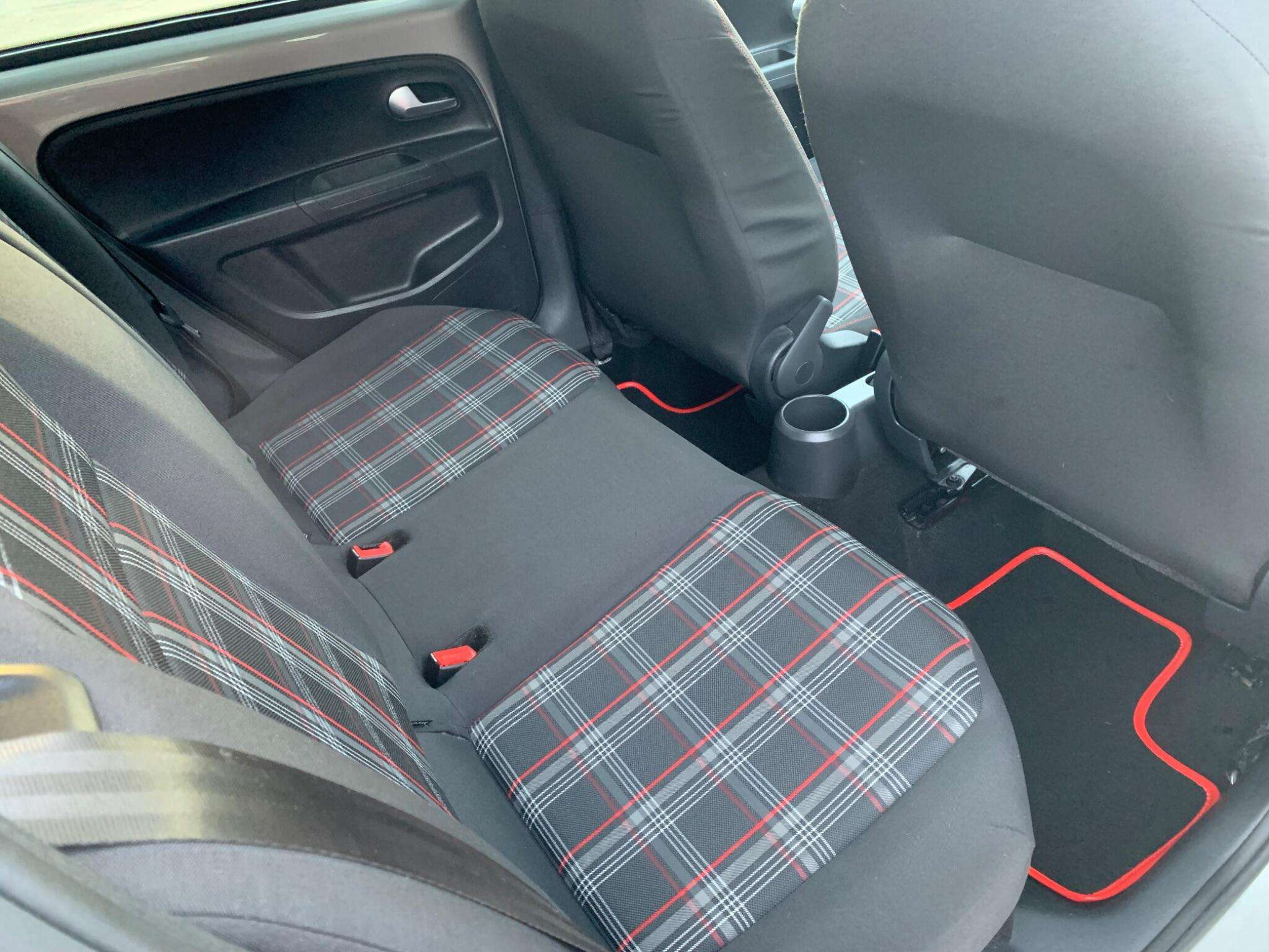 2019 VOLKSWAGEN UP! 2019 VOLKSWAGEN UP!