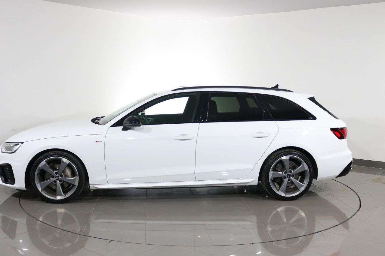 2021 AUDI A4 AVANT 2021 AUDI A4 AVANT