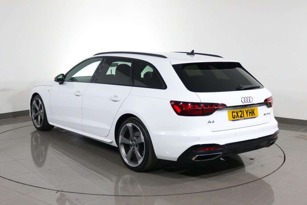 2021 AUDI A4 AVANT 2021 AUDI A4 AVANT