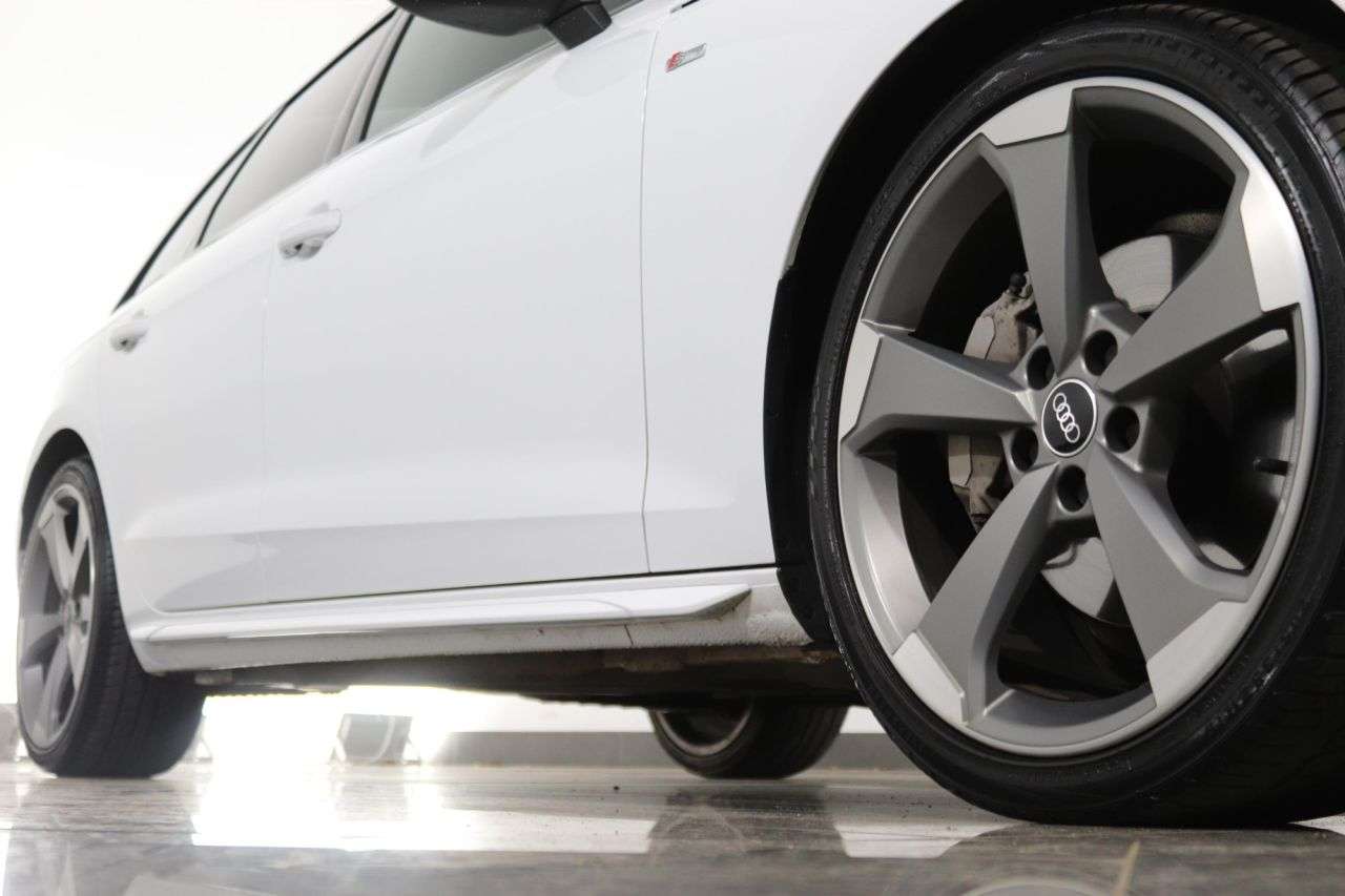 2021 AUDI A4 AVANT 2021 AUDI A4 AVANT