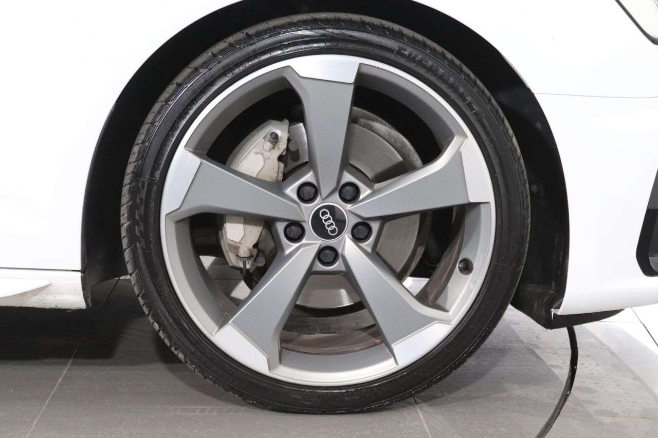 2021 AUDI A4 AVANT 2021 AUDI A4 AVANT