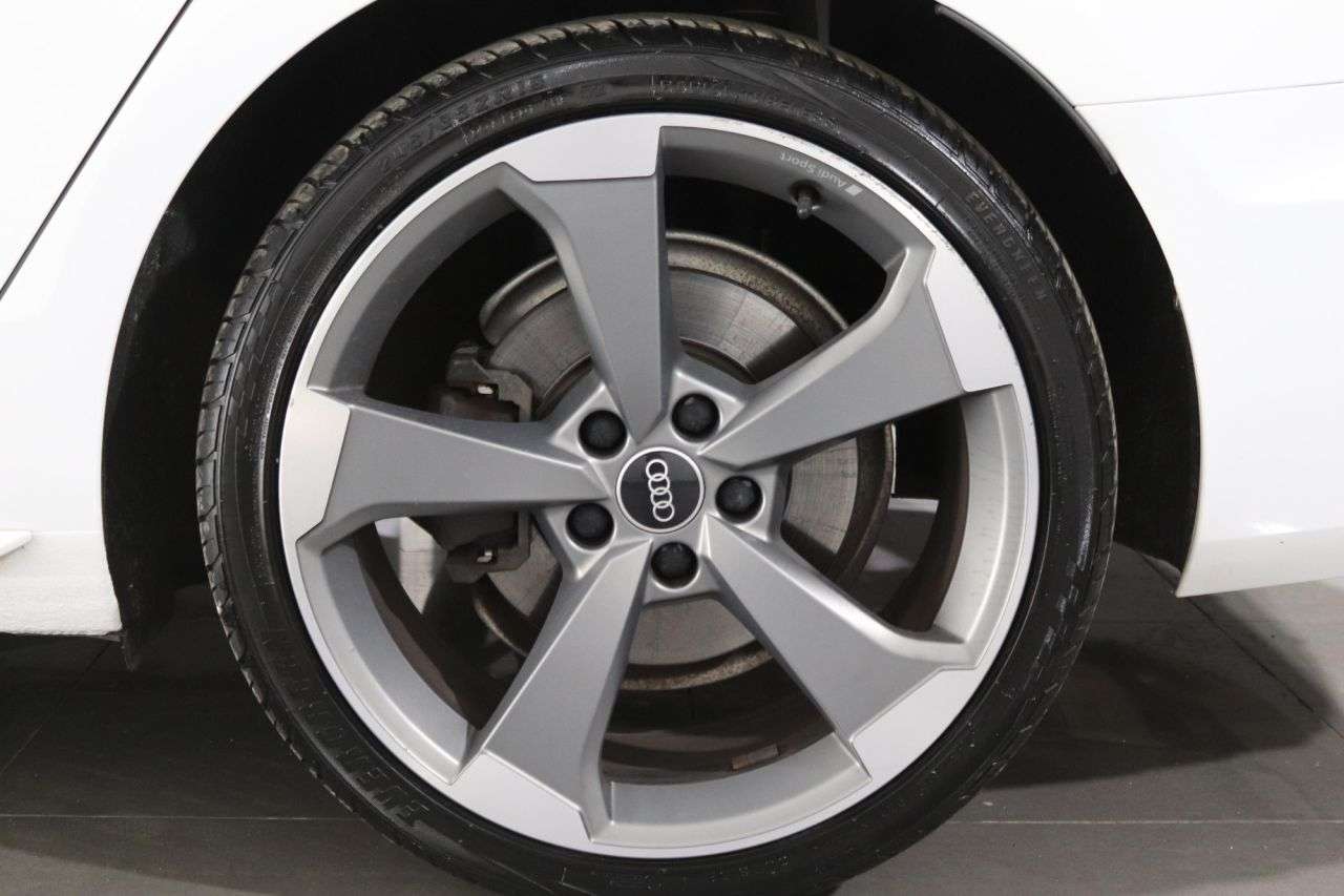 2021 AUDI A4 AVANT 2021 AUDI A4 AVANT