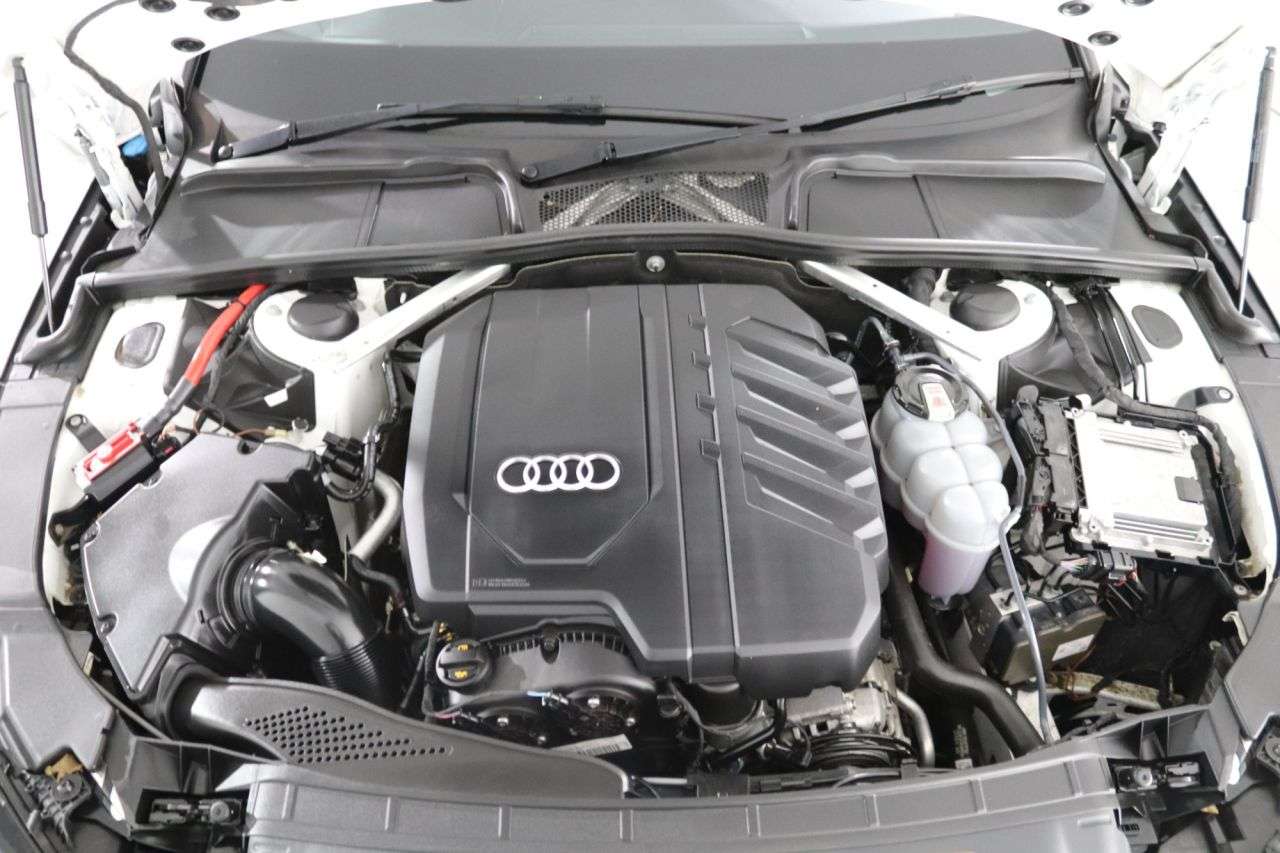 2021 AUDI A4 AVANT 2021 AUDI A4 AVANT