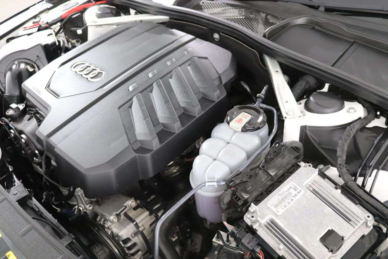 2021 AUDI A4 AVANT 2021 AUDI A4 AVANT