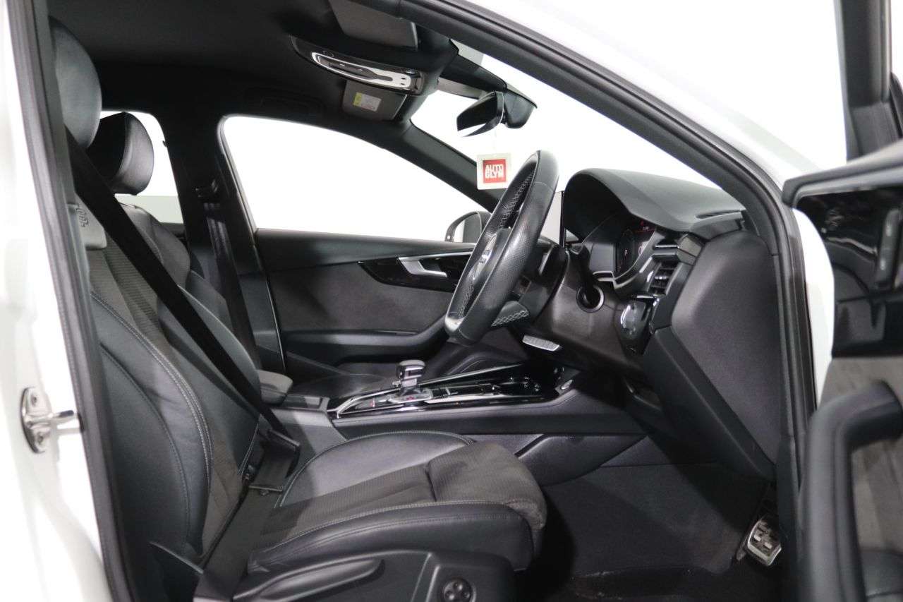 2021 AUDI A4 AVANT 2021 AUDI A4 AVANT