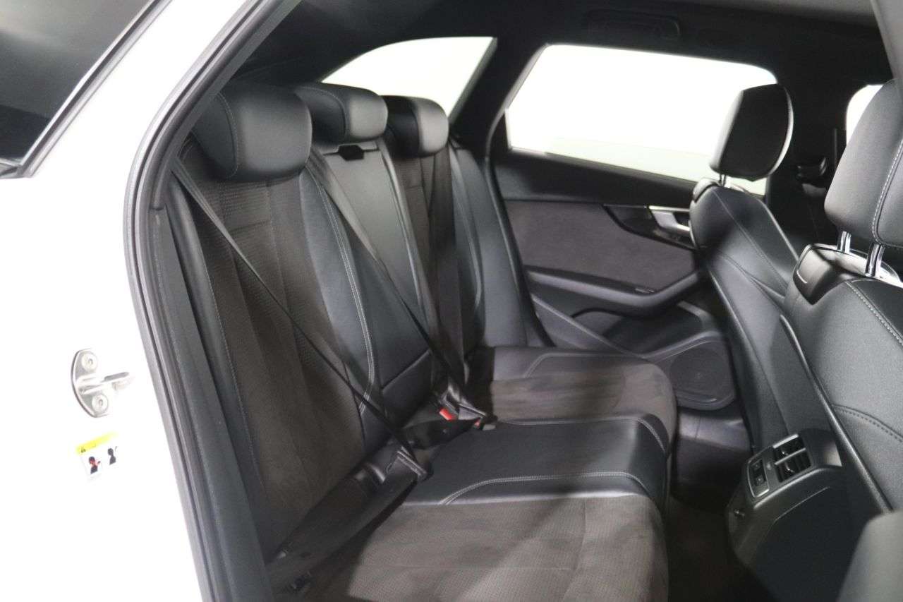 2021 AUDI A4 AVANT 2021 AUDI A4 AVANT