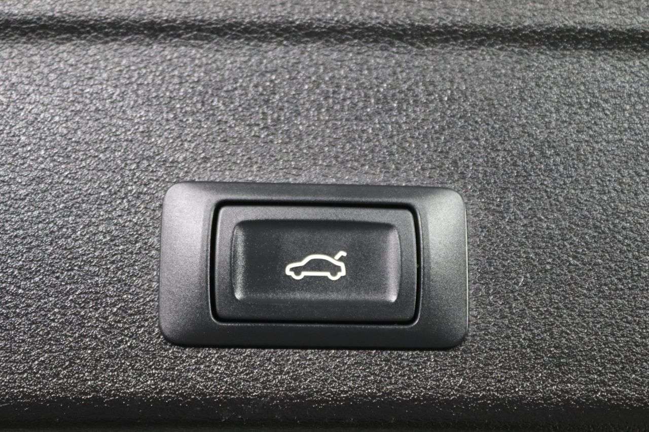 2021 AUDI A4 AVANT 2021 AUDI A4 AVANT