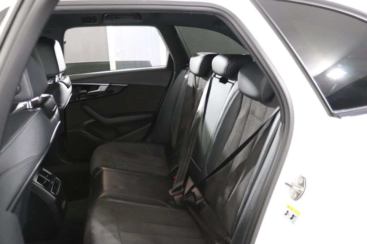 2021 AUDI A4 AVANT 2021 AUDI A4 AVANT