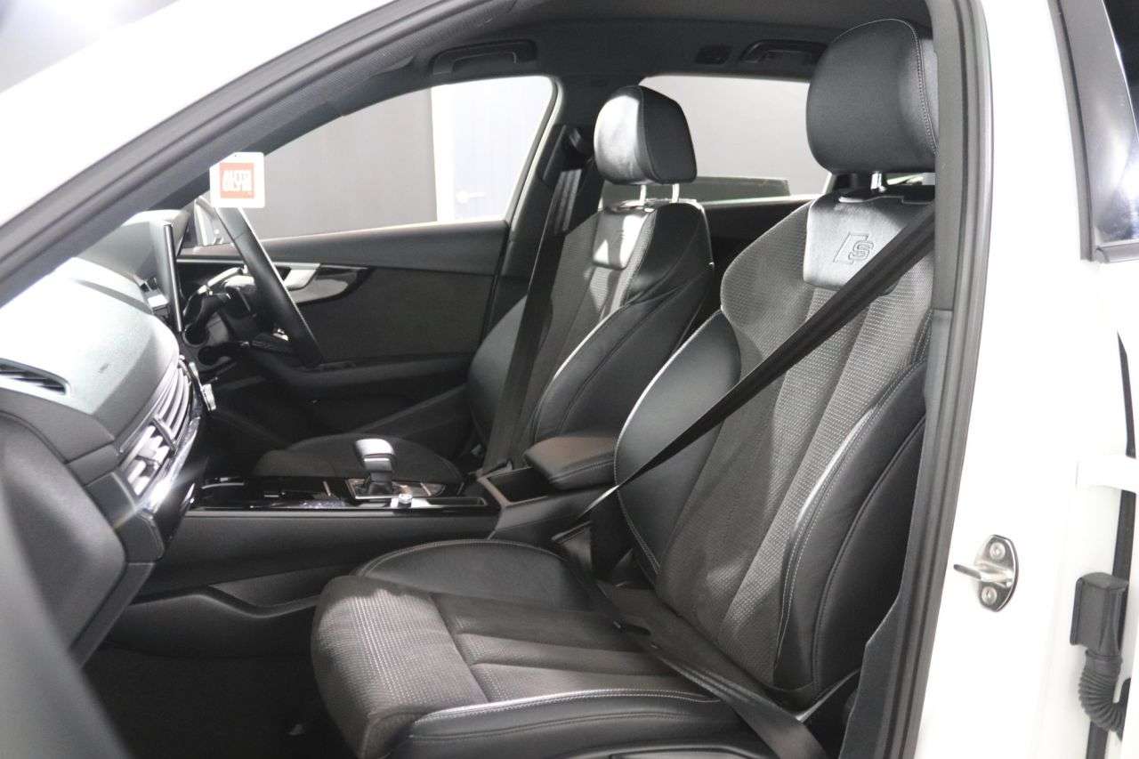 2021 AUDI A4 AVANT 2021 AUDI A4 AVANT