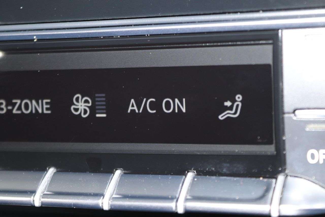 2021 AUDI A4 AVANT 2021 AUDI A4 AVANT