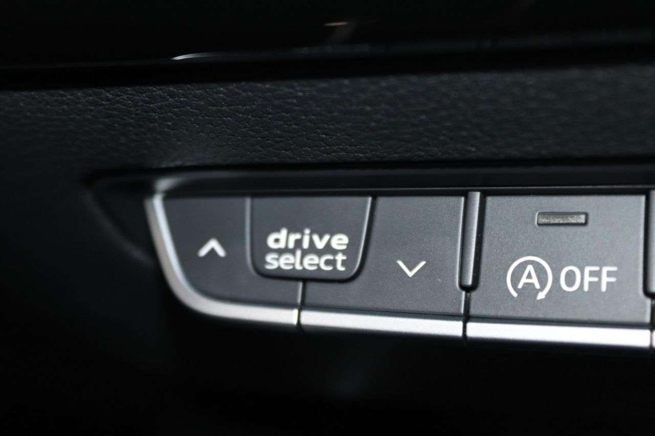 2021 AUDI A4 AVANT 2021 AUDI A4 AVANT