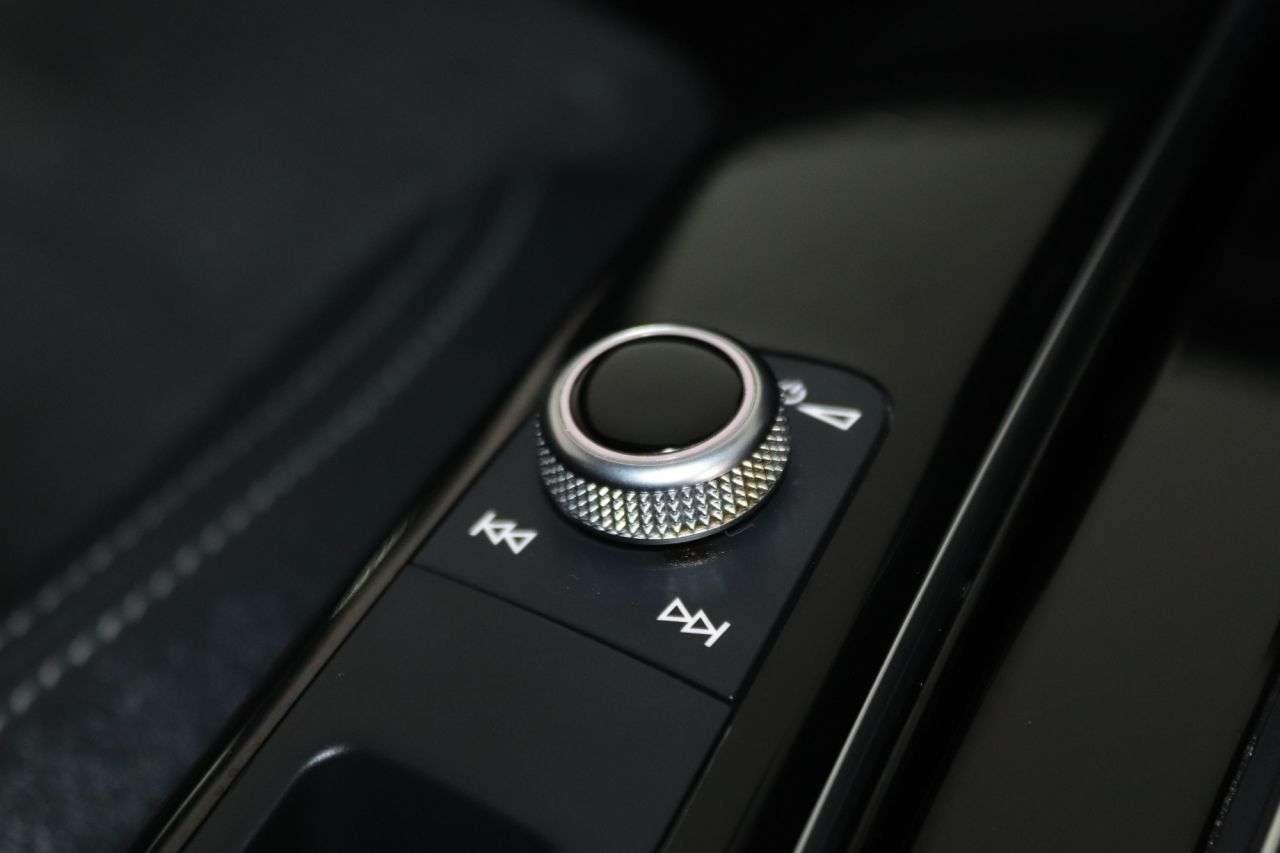 2021 AUDI A4 AVANT 2021 AUDI A4 AVANT