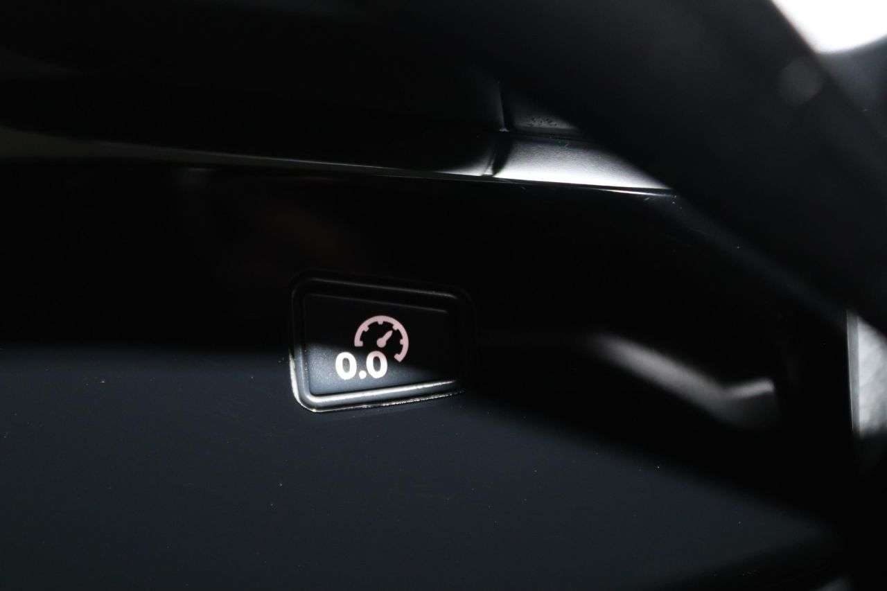 2021 AUDI A4 AVANT 2021 AUDI A4 AVANT