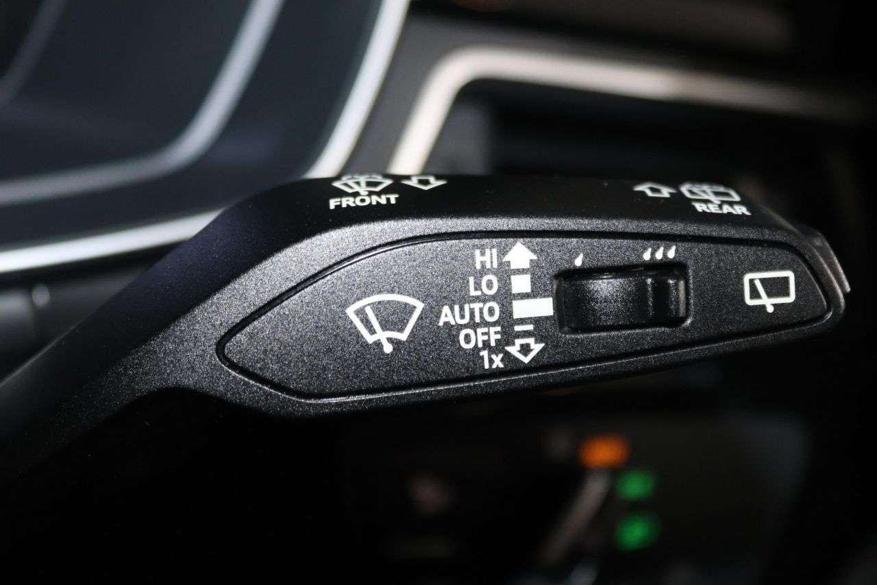 2021 AUDI A4 AVANT 2021 AUDI A4 AVANT