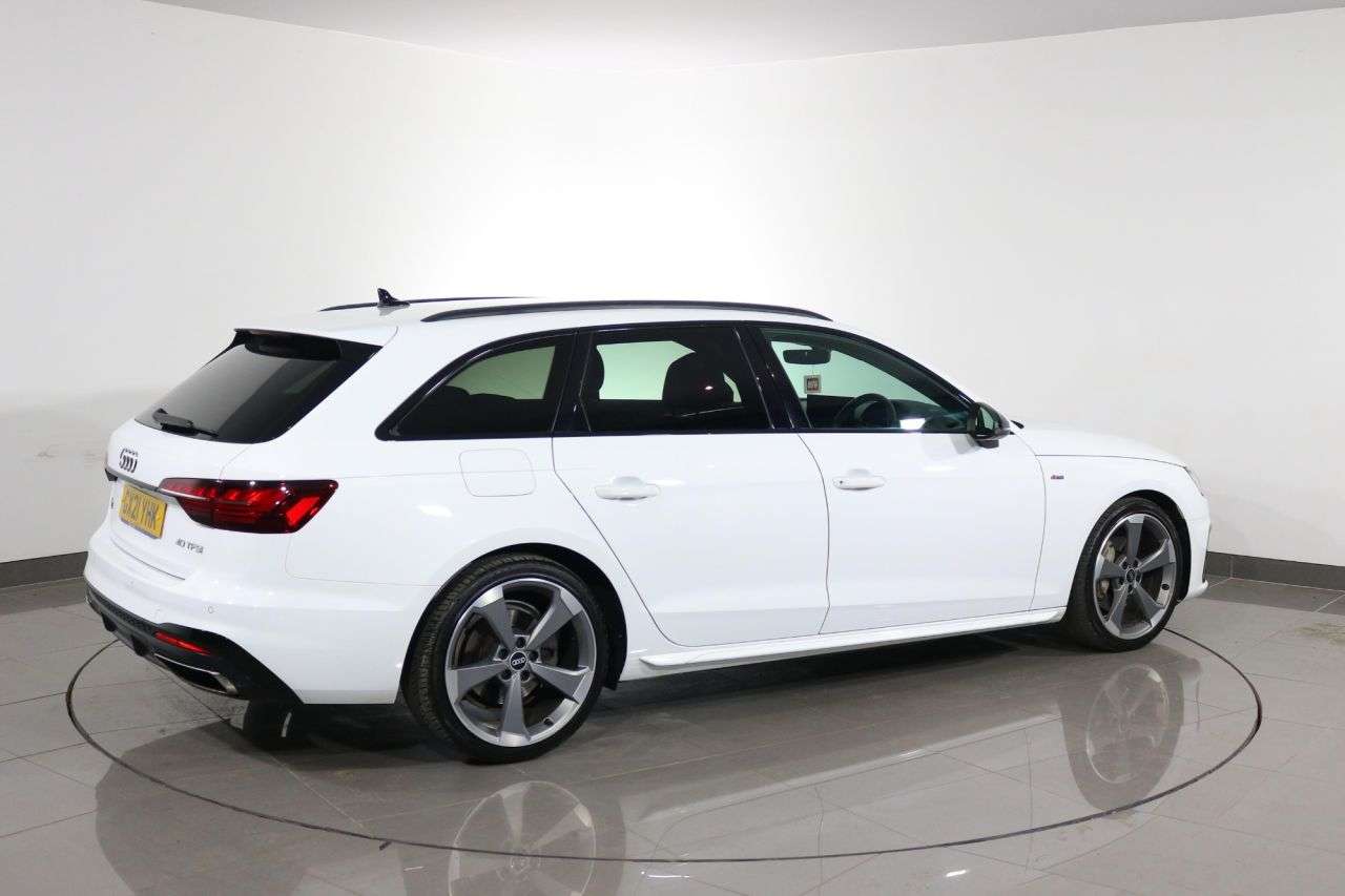 2021 AUDI A4 AVANT 2021 AUDI A4 AVANT